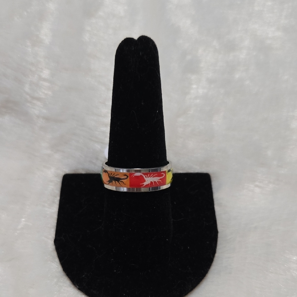 Red and Orange Modern Band Ring